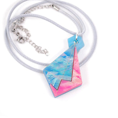 Nia Core Crystal Acrylic Accessory – Clinkorz