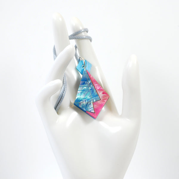 Nia Core Crystal Acrylic Accessory – Clinkorz